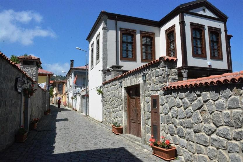 Doğu Karadeniz’in Safranbolusu: “Ortamahalle”