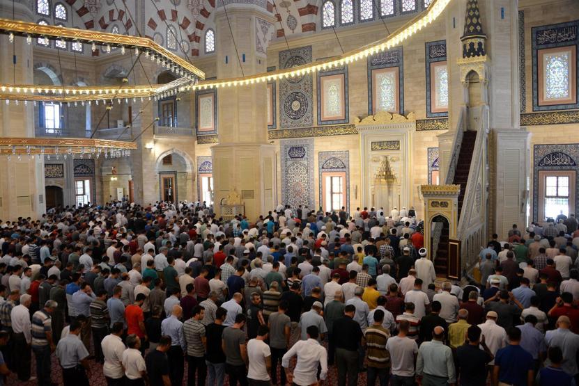 Türkiyenin en büyük camisinin sırları ve şifreleri