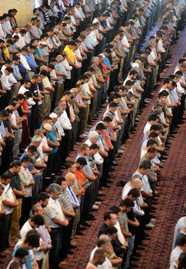 Türkiyenin en büyük camisinin sırları ve şifreleri