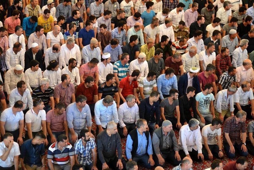Türkiyenin en büyük camisinin sırları ve şifreleri