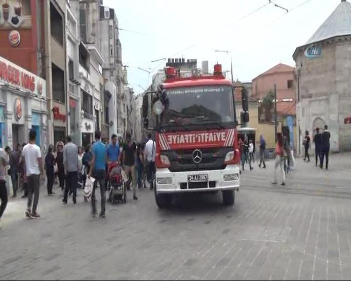 Taksimde polis itfaiyeye ceza kesti