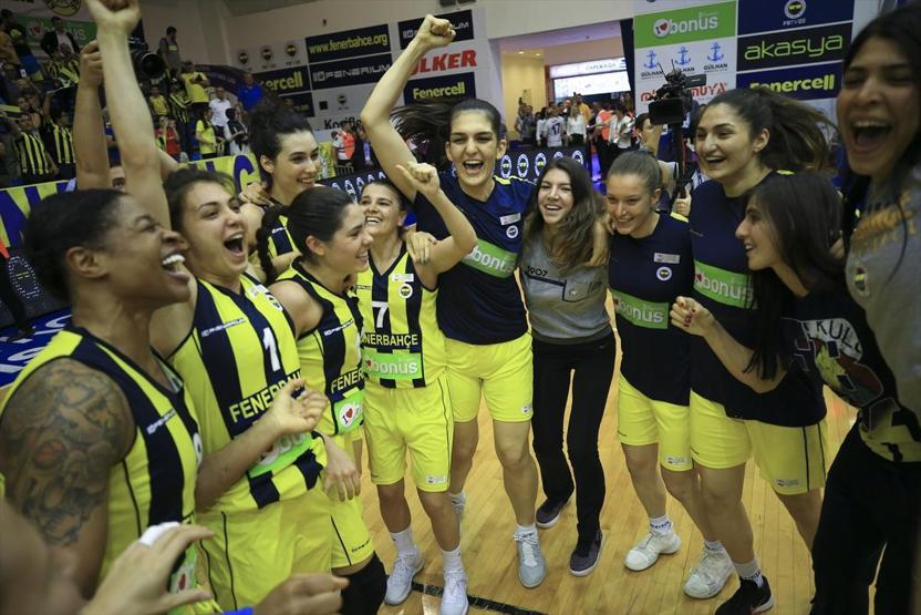 Kupa Aziz Yıldırımda