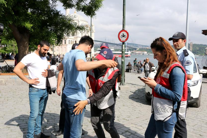 İstanbulda asayiş uygulaması: 200 kontrol noktası kuruldu