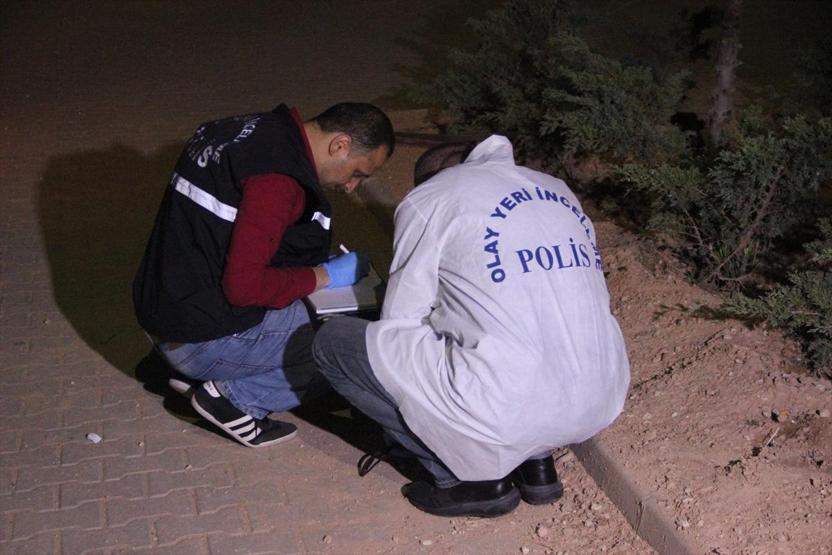 Araç park etme tartışması sokak kavgasına döndü: 6 yaralı