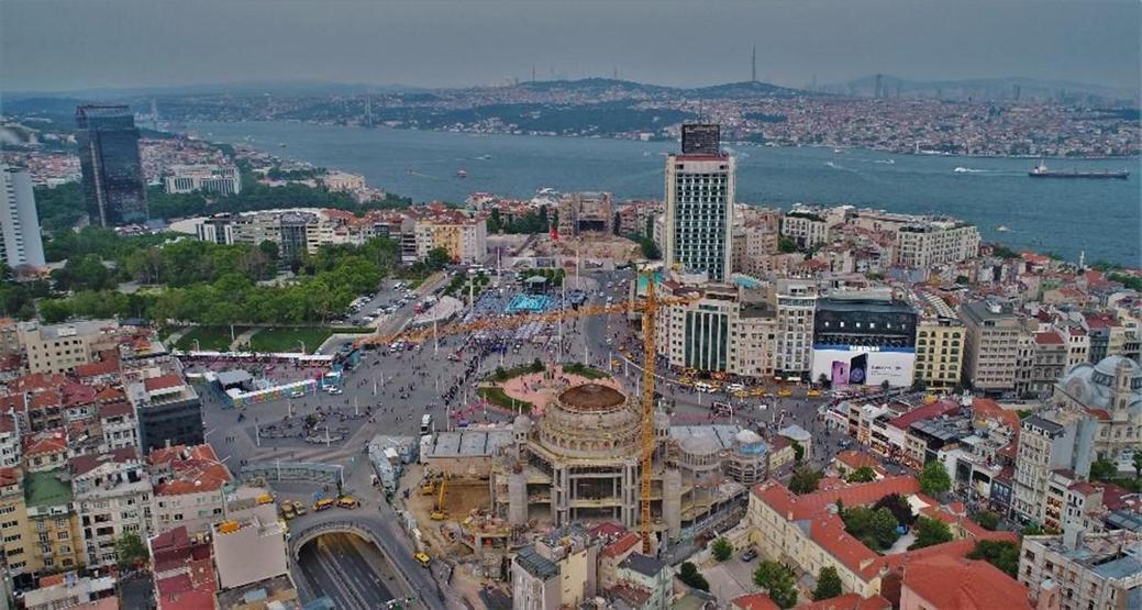 Taksim Camiinde son durum: Ana kubbe betonla kapatılıyor
