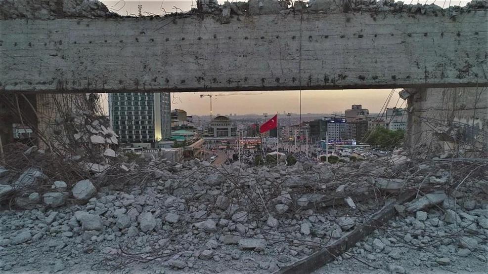 Taksim Camiinde son durum: Ana kubbe betonla kapatılıyor