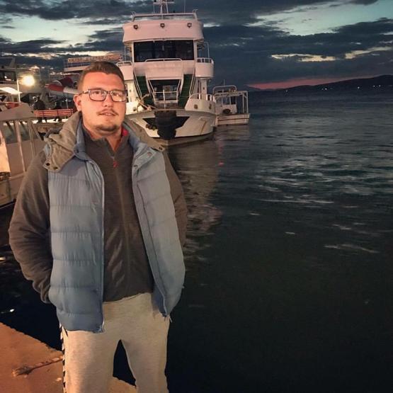 Ayvalıkta balıkçı teknesi battı: 1 kişi kurtarıldı, 4 kişi kayıp