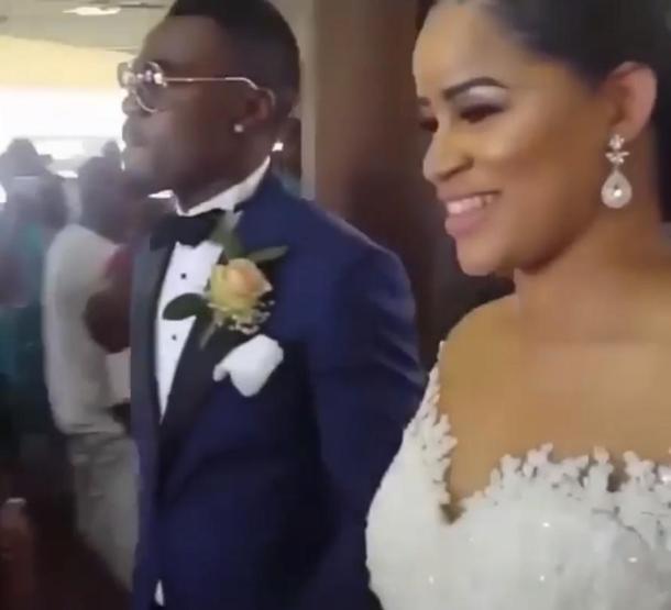 Emmanuel Emenike Nijerya güzeliyle evlendi