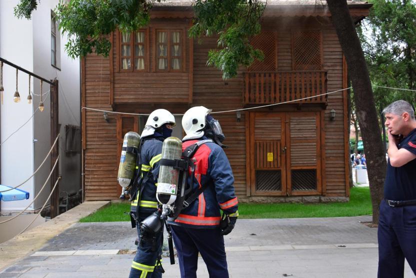 Tokatta elektrik trafosunda patlama: 2 işçi yaralı