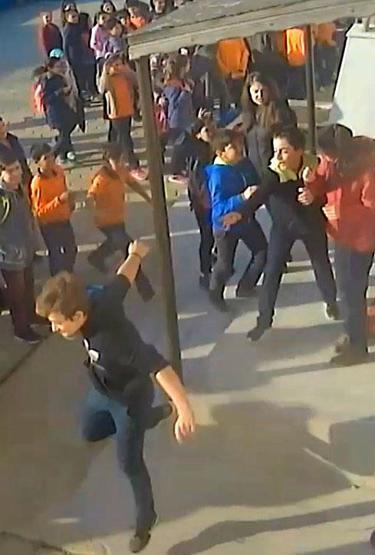 Okuldaki skandalın görüntüleri ortaya çıktı