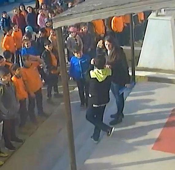 Okuldaki skandalın görüntüleri ortaya çıktı