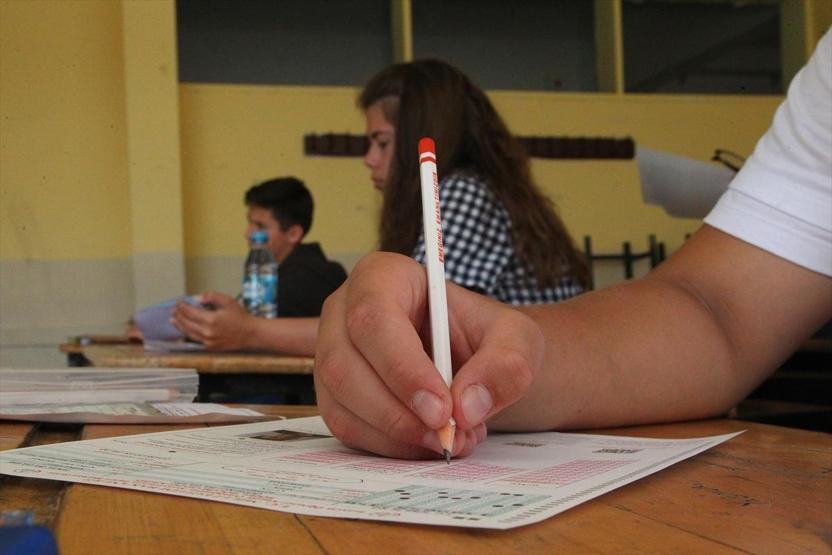 8inci sınıfların merkezi sınavı ilk kez yapılıyor