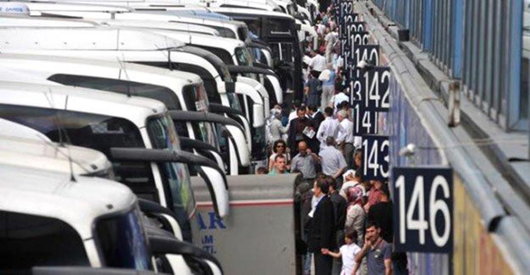 Bayrama daha var ama... Otobüs biletleri tükendi