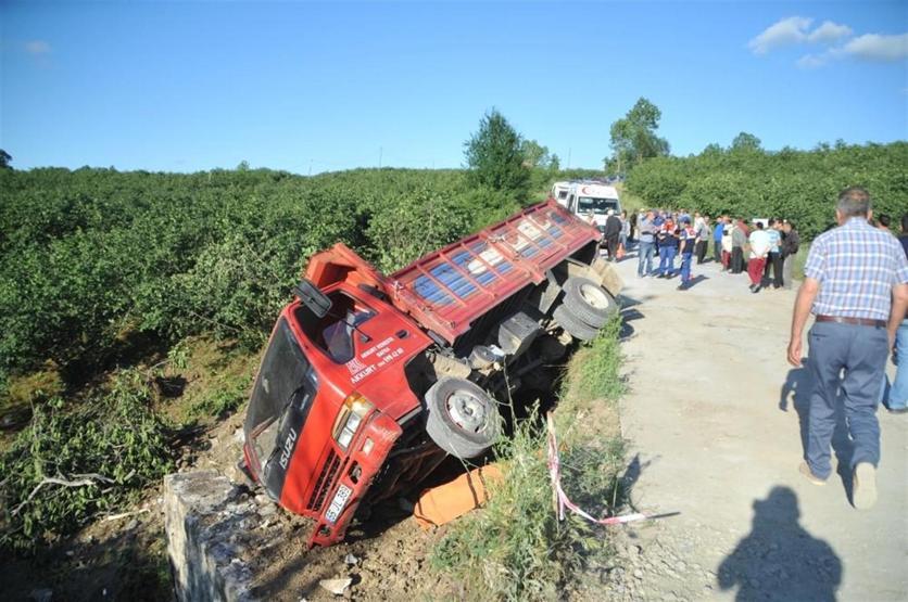 Freni patlayan kamyonet dehşet saçtı: 2 ölü, 3 yaralı