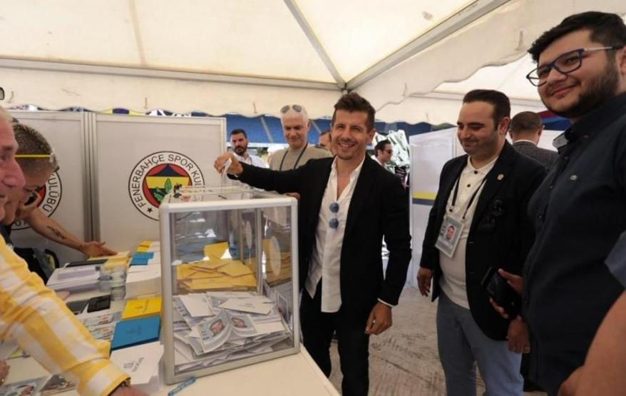 Fenerbahçe Kongresine ünlü akını