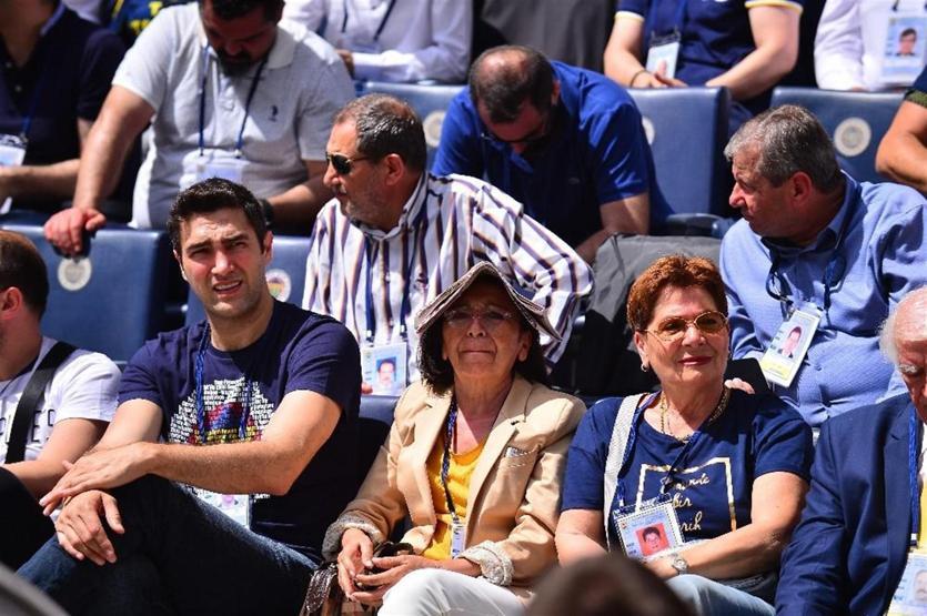 Fenerbahçe yeni başkanını seçti