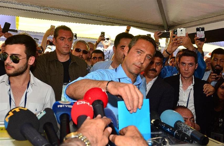 Fenerbahçe yeni başkanını seçti