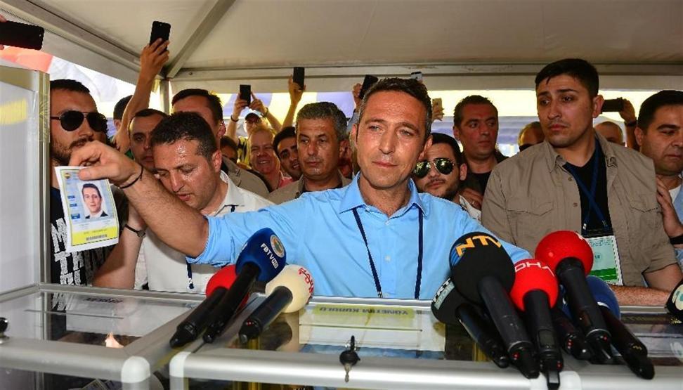 Fenerbahçe yeni başkanını seçti