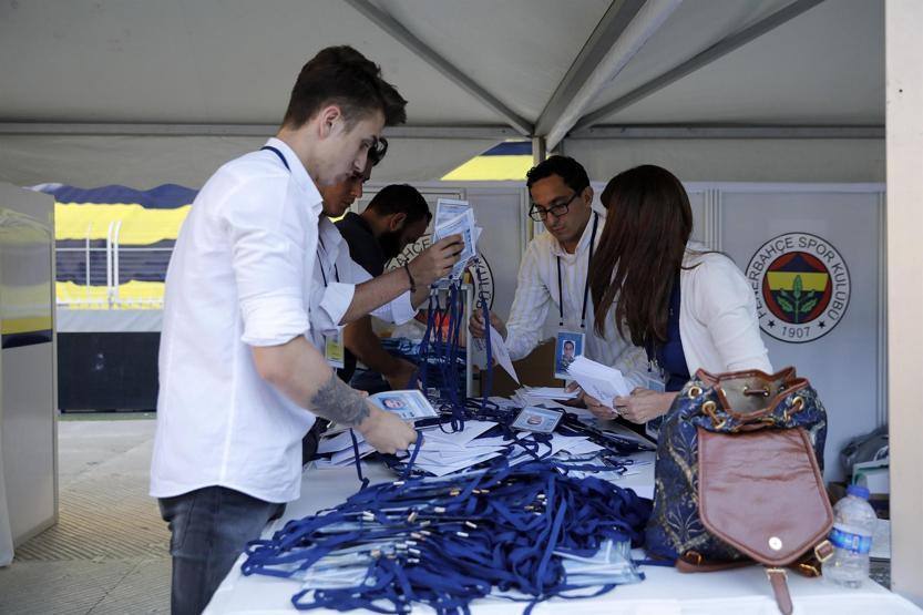 Fenerbahçe yeni başkanını seçti