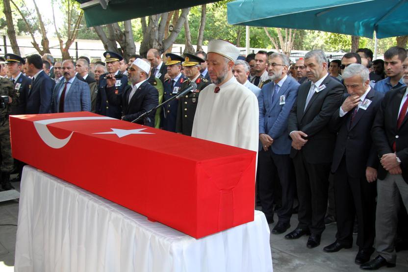 Şehit Orhan Özkan son yolculuğuna uğurlandı