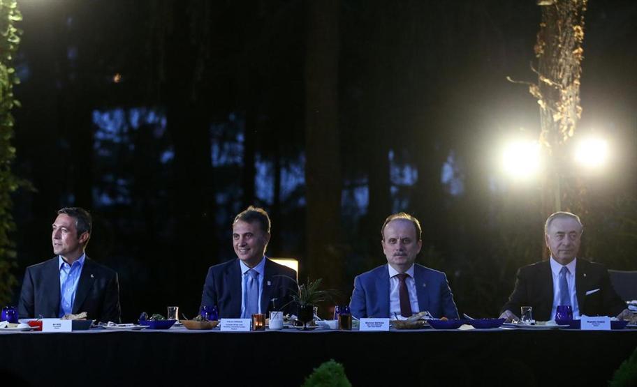 Ali Koçtan bir ilk daha