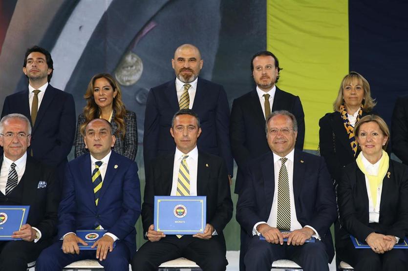 Ali Koç ilk icraatını yaptı