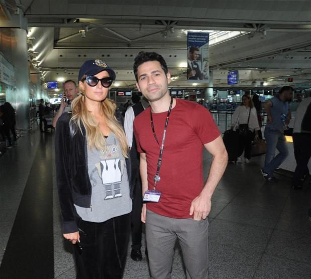 Paris Hilton, Türkiyeden ayrıldı: Bankonun önünde çöktü kaldı