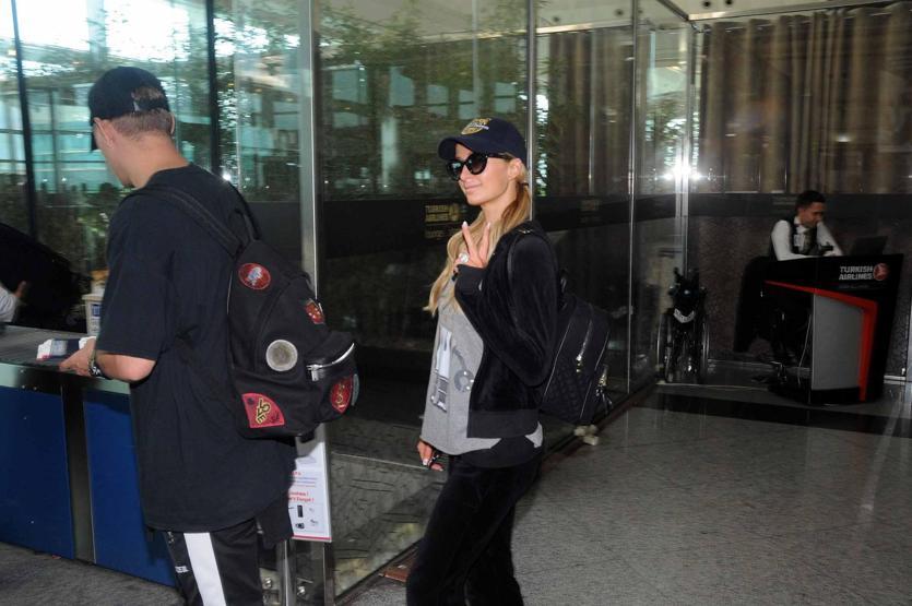 Paris Hilton, Türkiyeden ayrıldı: Bankonun önünde çöktü kaldı