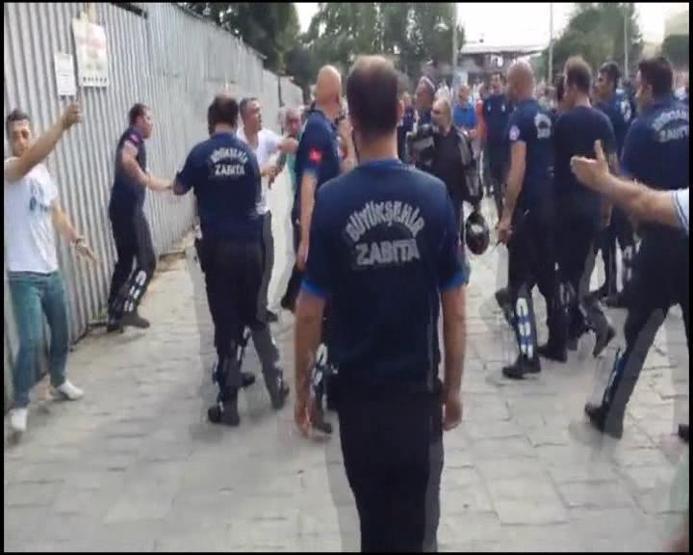 Beyazıt Meydanı bir anda karıştı