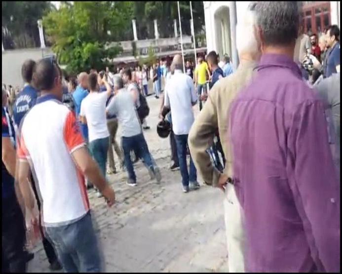 Beyazıt Meydanı bir anda karıştı