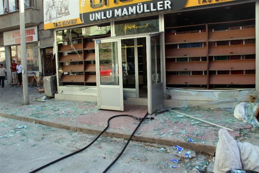 Ekmek fırınında korkutan patlama