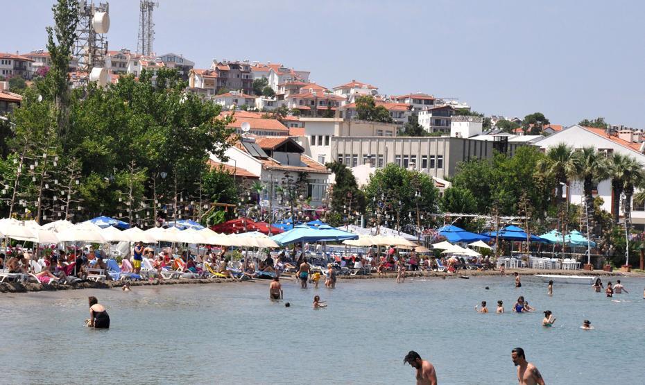 Tatile seçim molası