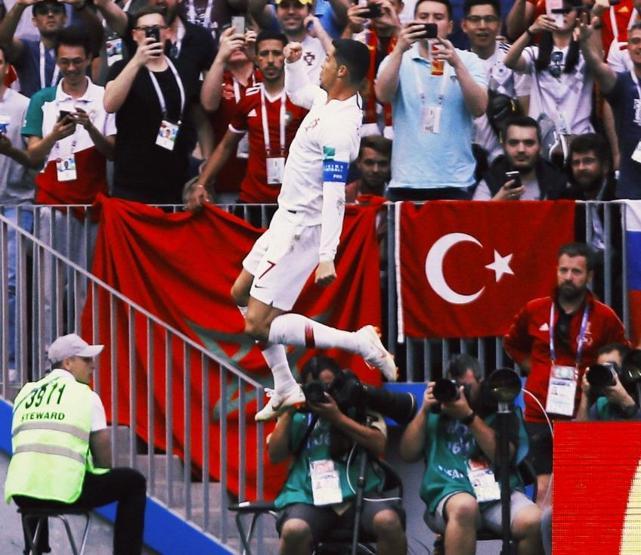 Portekiz-Fas maçından özel kareler