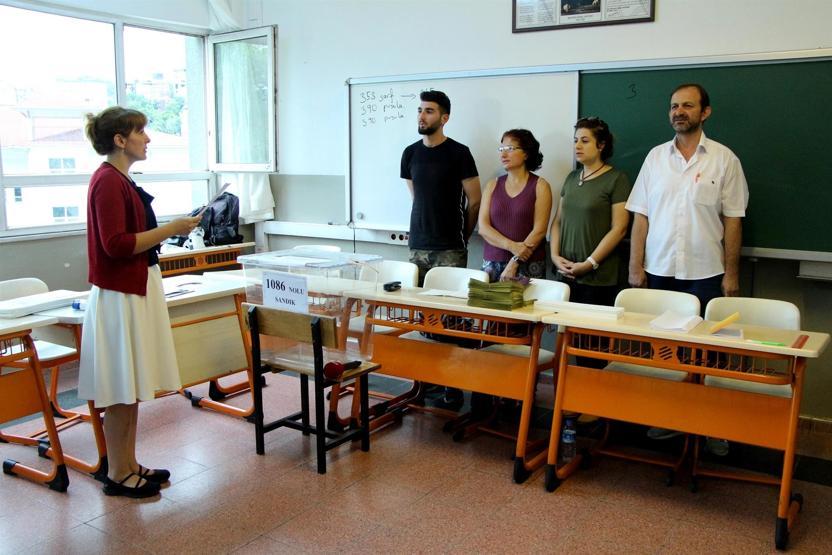 Seçim öncesi sandık yemini edildi