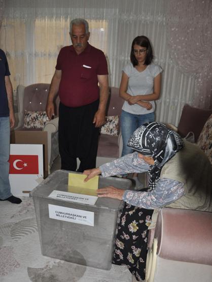 Onlar sandığa gidemeyince sandık onlara geldi