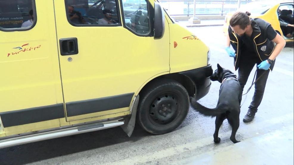 İstanbulda başladı... 180 noktada 2 bin 400 polis...
