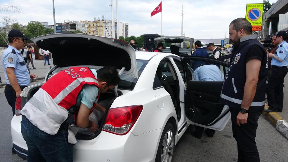 İstanbulda başladı... 180 noktada 2 bin 400 polis...
