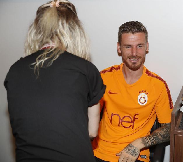 Galatasaraya geri döndü