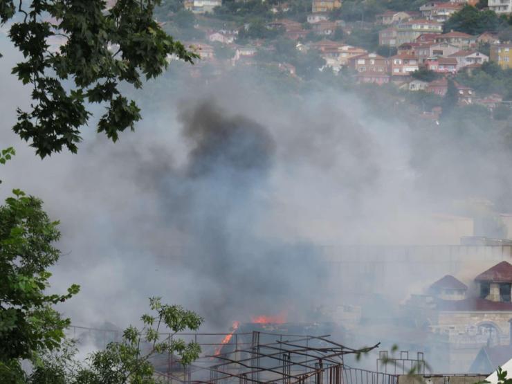 İşte Beykozdaki yangından kareler
