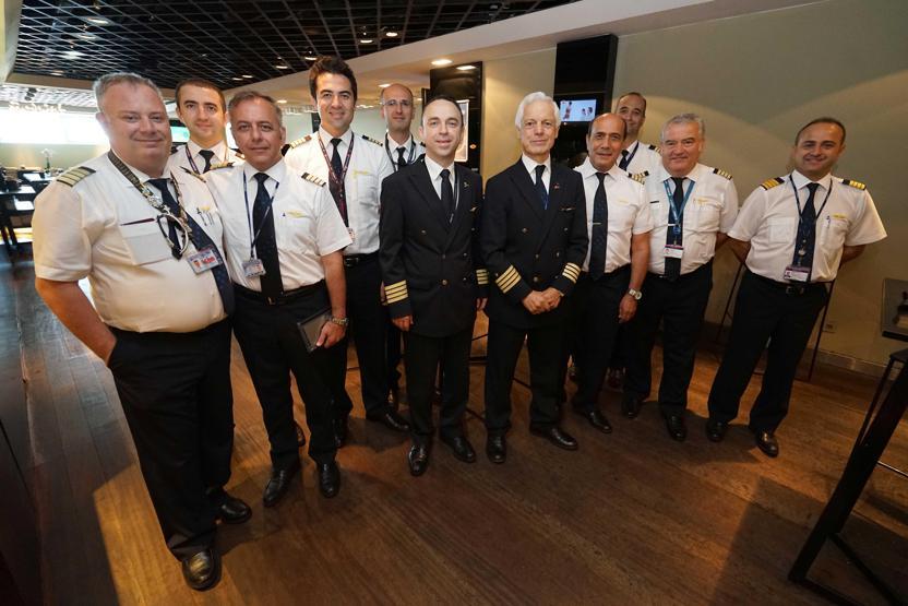 Türk Hava Yolları’nın 45 yıllık pilotu emekli oldu