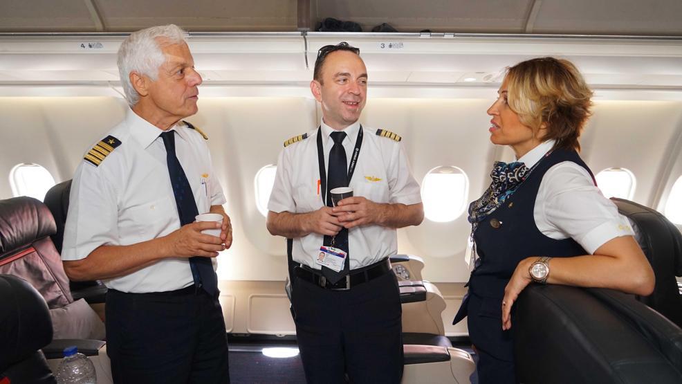 Türk Hava Yolları’nın 45 yıllık pilotu emekli oldu
