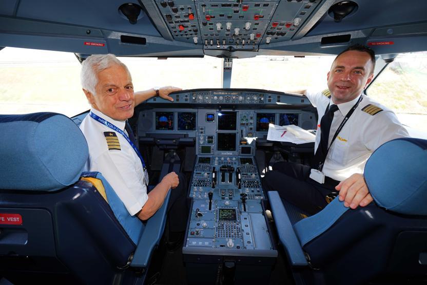 Türk Hava Yolları’nın 45 yıllık pilotu emekli oldu