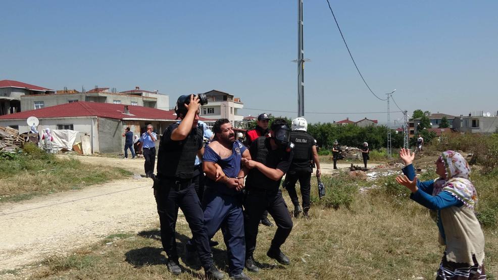 İstanbul Büyükçekmecede olaylı yıkım