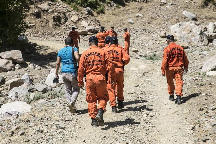 Ufuku arama çalışmaları dağdan köye kaydırıldı