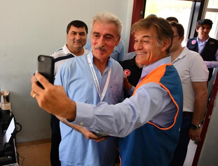 Mehmet Öz Antepte: Sığınmacıları ziyaret etti