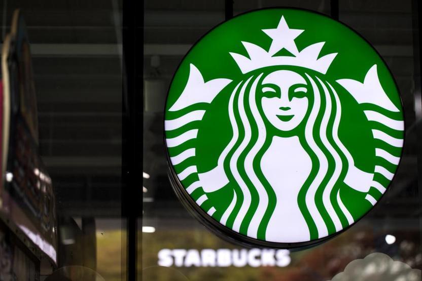 Dünyaca ünlü kahve zinciri Starbuckstan pipet yasağı