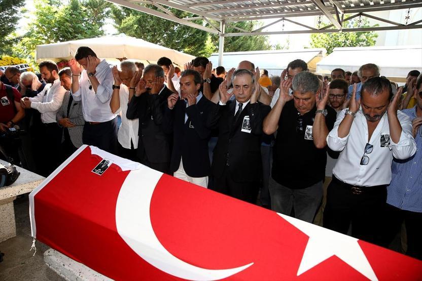 Doğan Hakyemez son yolculuğuna uğurlandı
