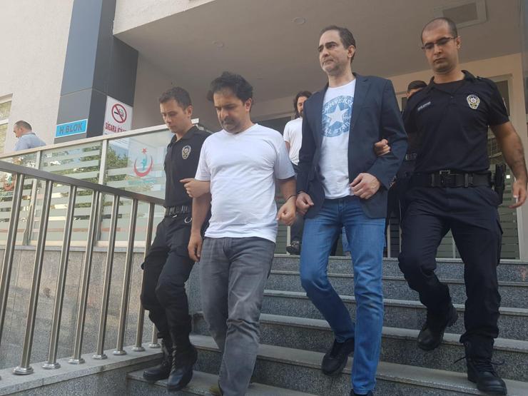 Adnan Oktar grubuna operasyon: 84 şüpheli sağlık kontrolünde