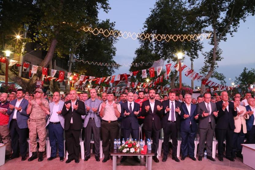 15 Temmuz Türkiyenin 81 ilinde böyle anıldı