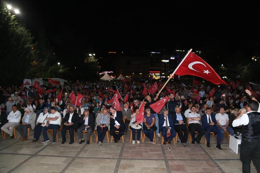 15 Temmuz Türkiyenin 81 ilinde böyle anıldı